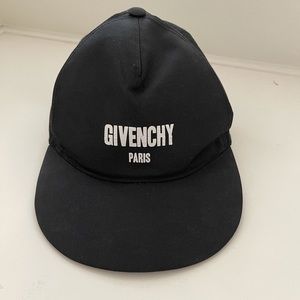 Givenchy hat black